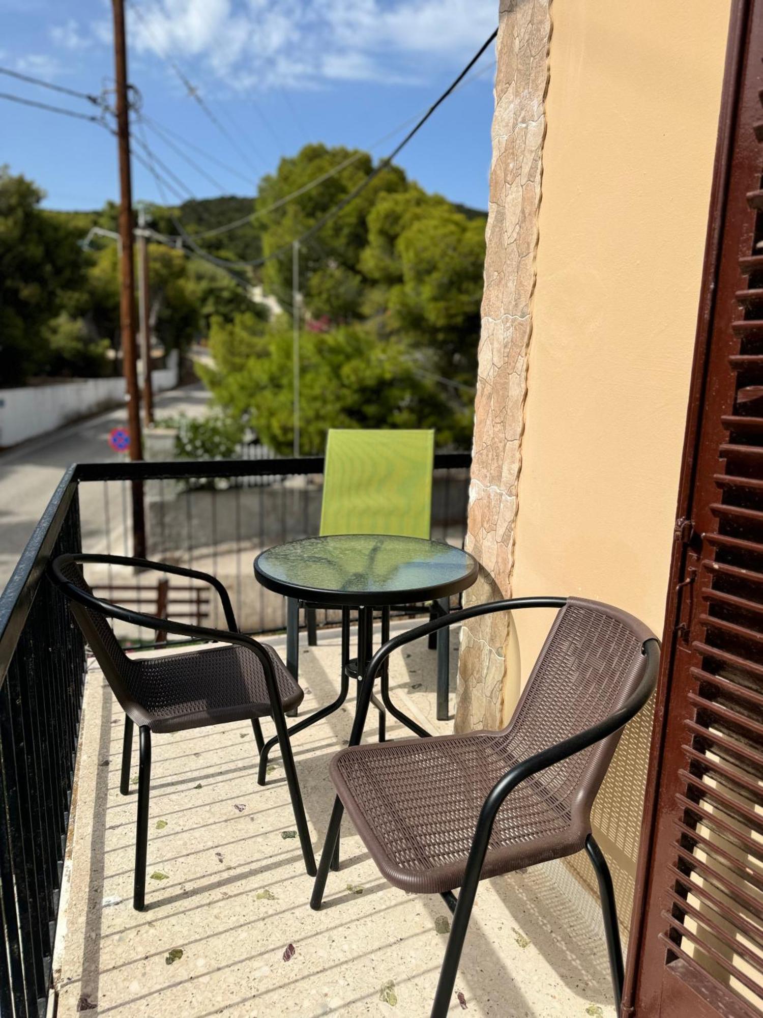 Santa Marina Rooms Agia Marina  외부 사진
