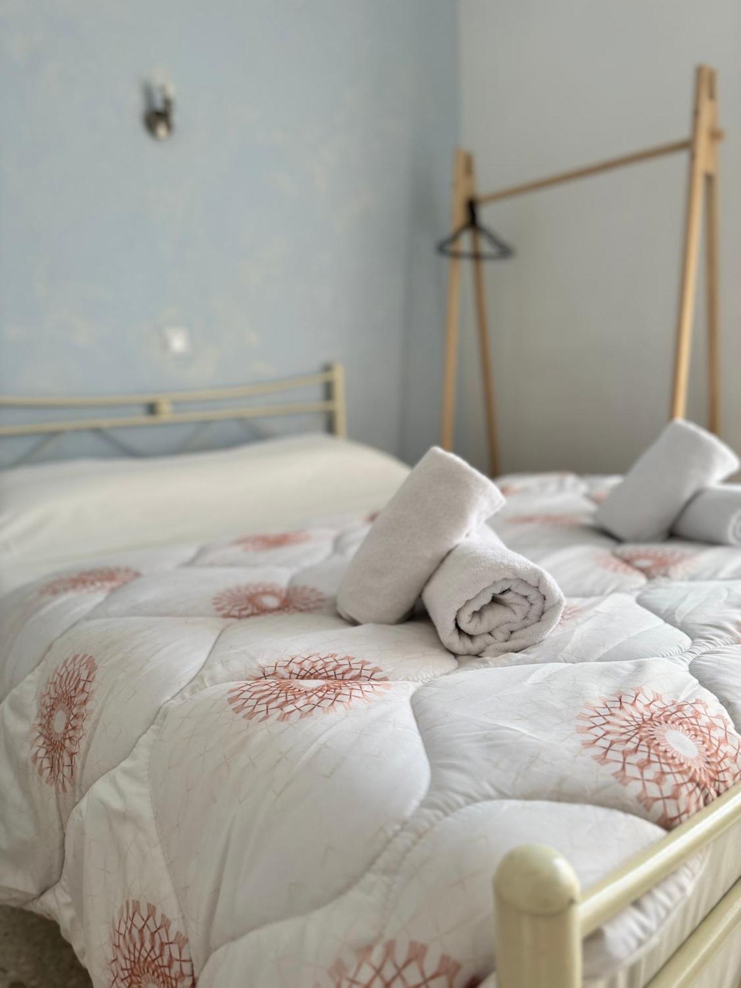Santa Marina Rooms Agia Marina  외부 사진