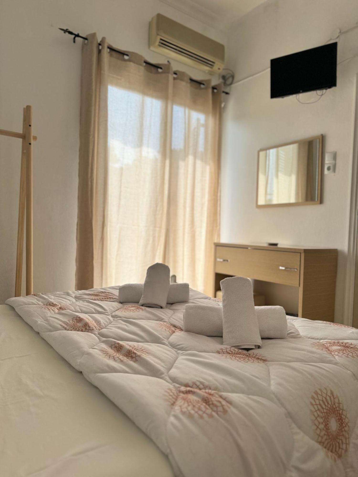 Santa Marina Rooms Agia Marina  외부 사진